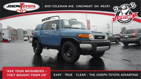 Pre Owned 2011 Toyota Fj Cruiser Base 4d Sport Utility In